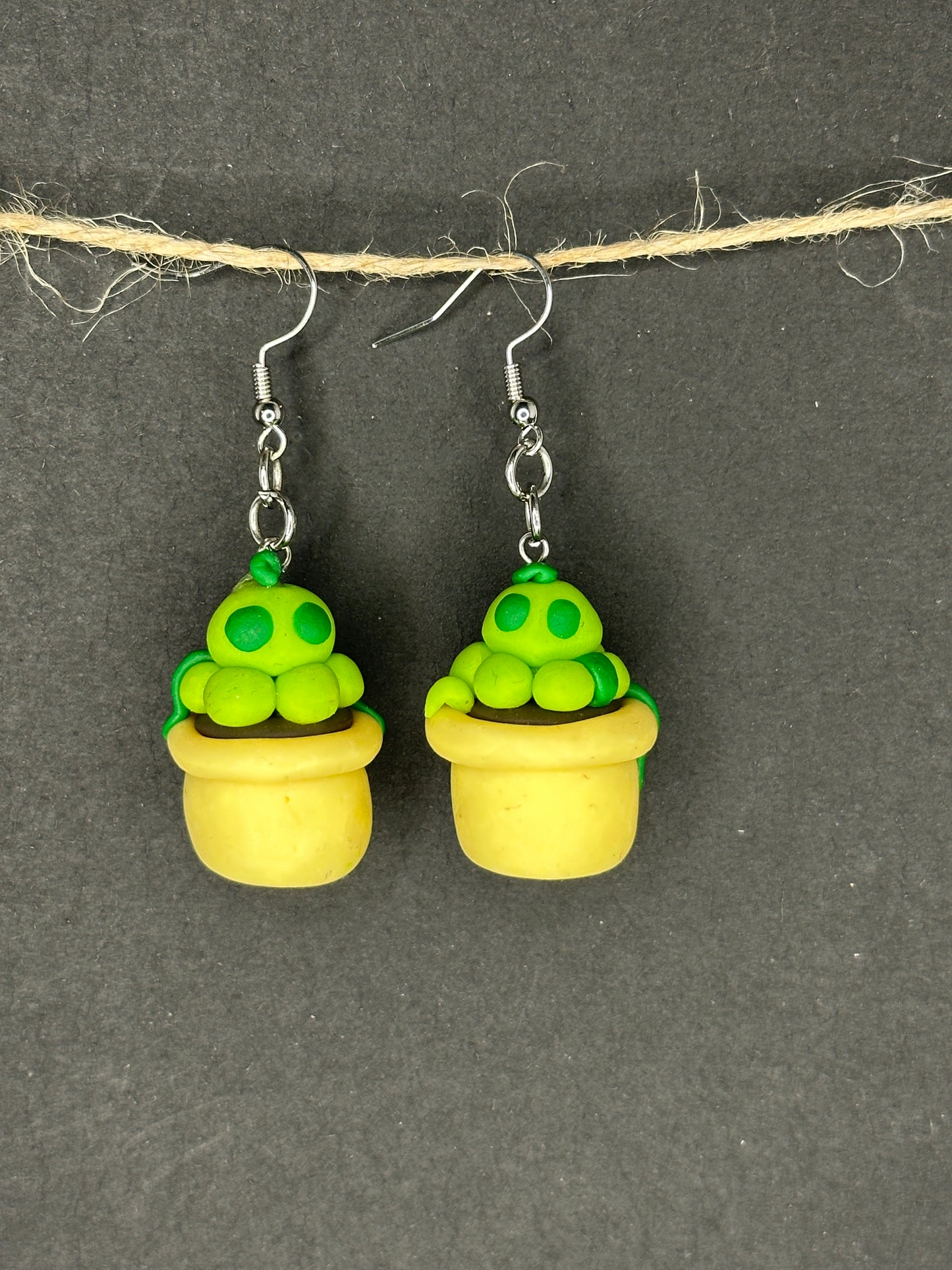 polymer clay plant "mock"topi earrings